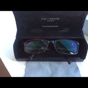 KIO YAMATO Ladies Eyeglasses (Tortoise)
